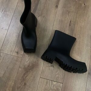 Stylish Rubber Rain boots